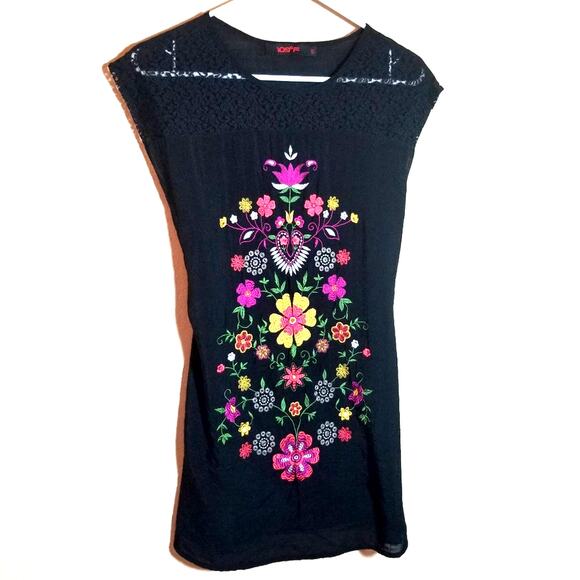 109° Swimsuit Cover Up Women's Size S Black Lace Embroidered Floral Beach Pool - Picture 1 of 7